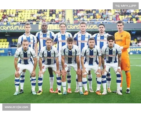 瓦伦西亚主场稳守反击全力出击迎战奥维耶多挑战弱旅稳中求胜